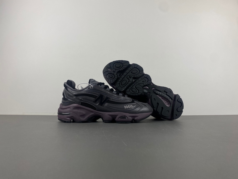 New Balance 1000 Magnet Plum Brown