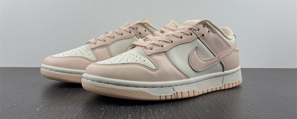 Nike Dunk Low Orange Pearl