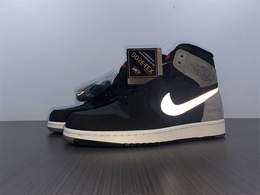 Jordan 1 Retro High Element Gore-Tex Black Particle Grey