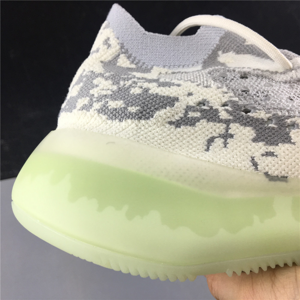 @OWF adidas Yeezy Boost 380 Alien