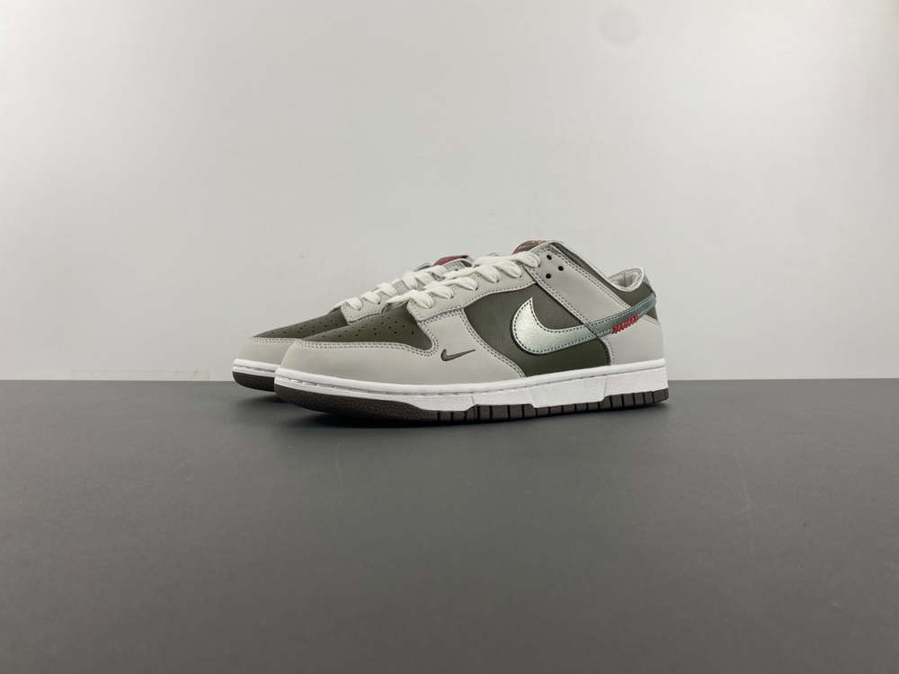 Nike Dunk Low Year of the Snake