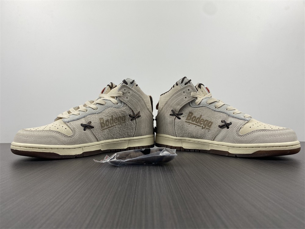 Nike Dunk High Bodega Sail Multi