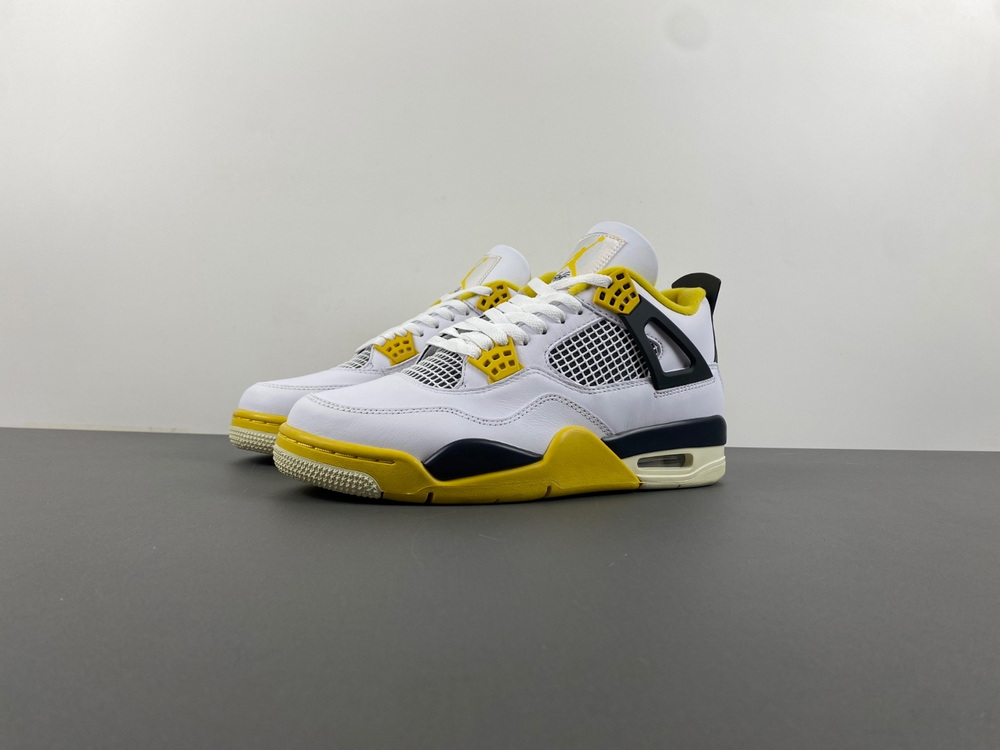 Jordan 4 Retro Vivid Sulfur (W)