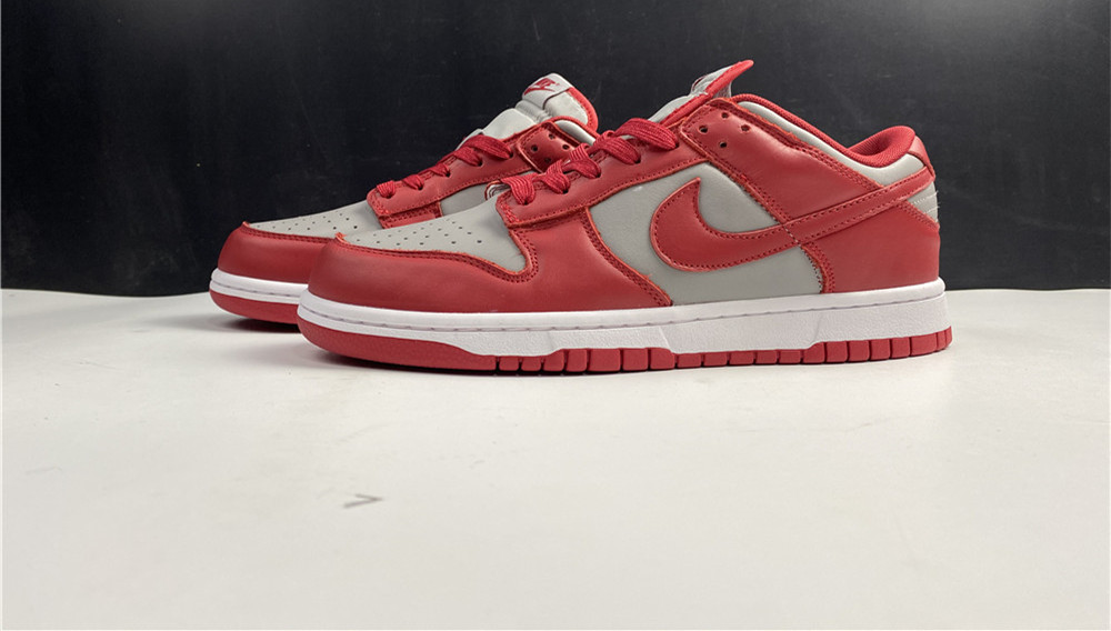 Nike Dunk Low Off-White University Red