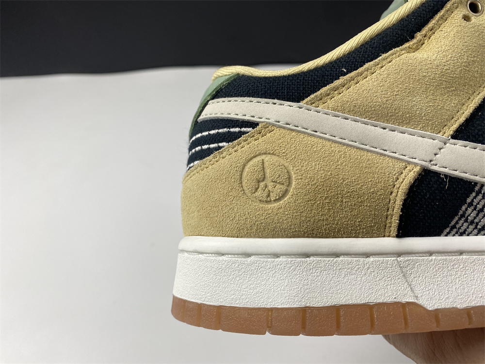 Nike Dunk Low Rooted in Peace