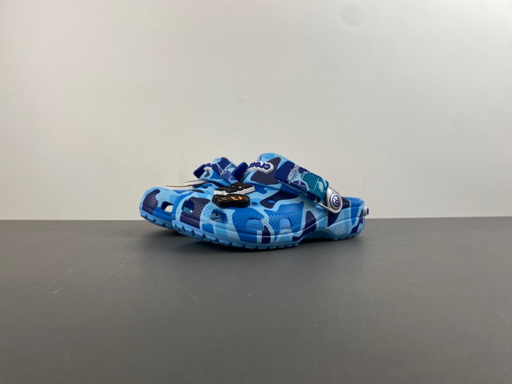 Crocs Classic Clog A Bathing Ape ABC Camo Blue