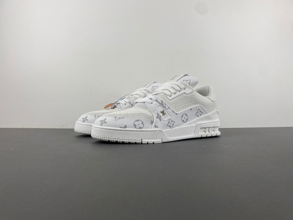 Top Batch Louis Vuitton LV trainer White