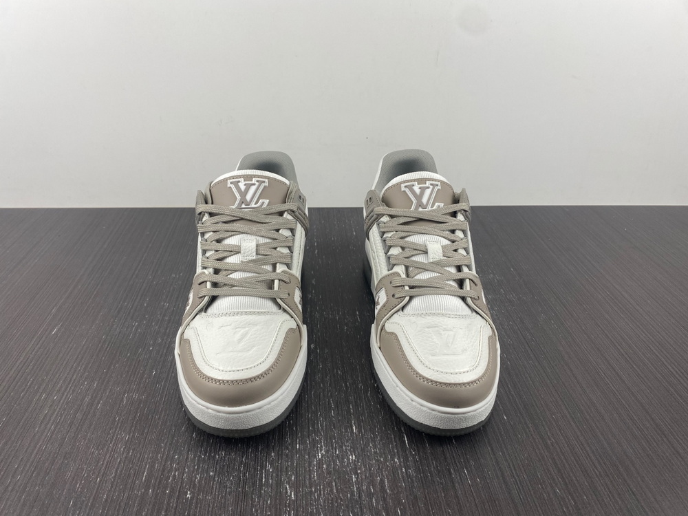 LV Trainer Grey White