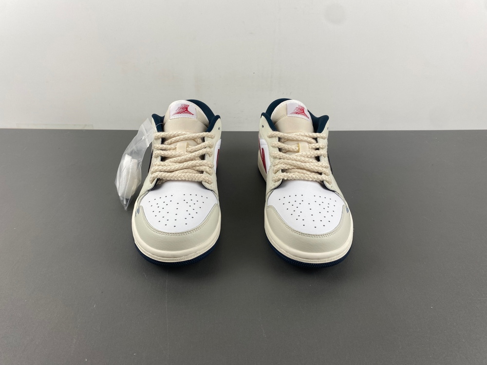 Air Jordan 1 Low SE HM3711-144