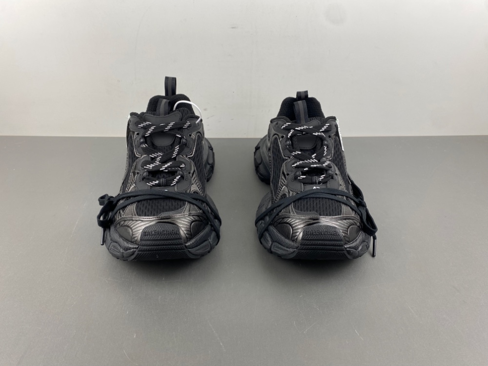 Balenciaga Phantom Sneaker 734734 W2RC6 0203