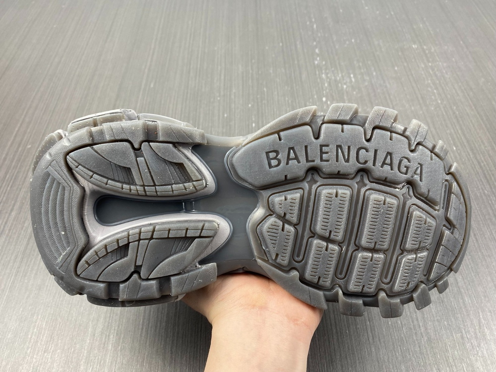 Balenciaga Track 4.0 Trainer Grey