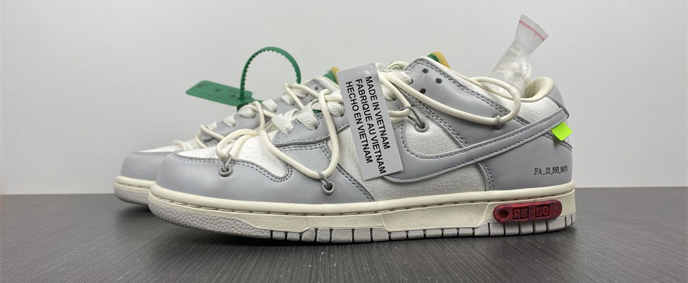 Nike Dunk Low Off-White Lot 25