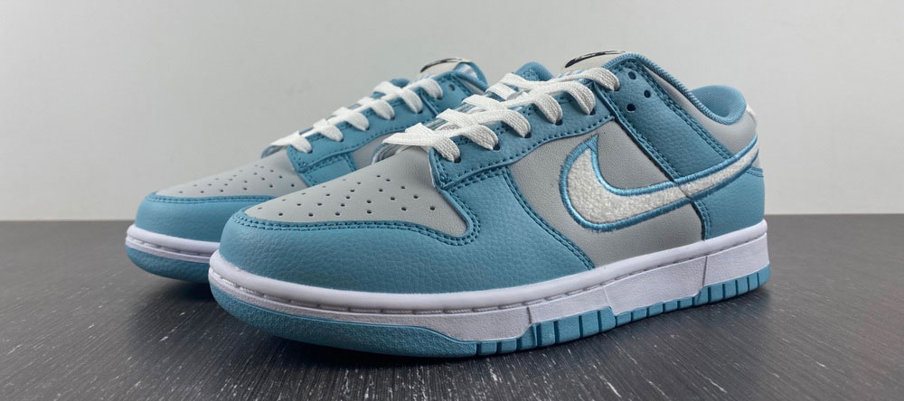 Nike Dunk Low Retro Fleece Swoosh Worn Blue