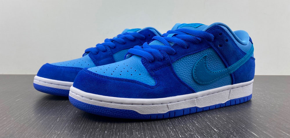 Nike SB Dunk Low Blue Raspberry