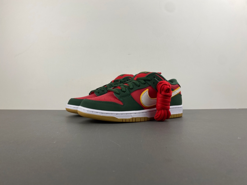 Nike SB Dunk Low Pro PRM Seattle Supersonics