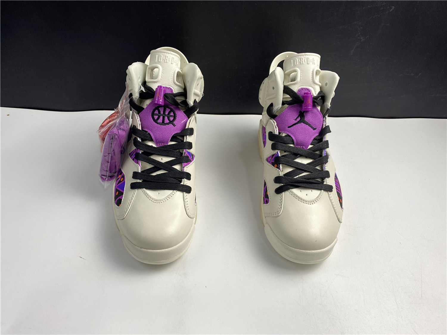 Nike Air Jordan 6 Retro Quai54 Sail Black (2020)