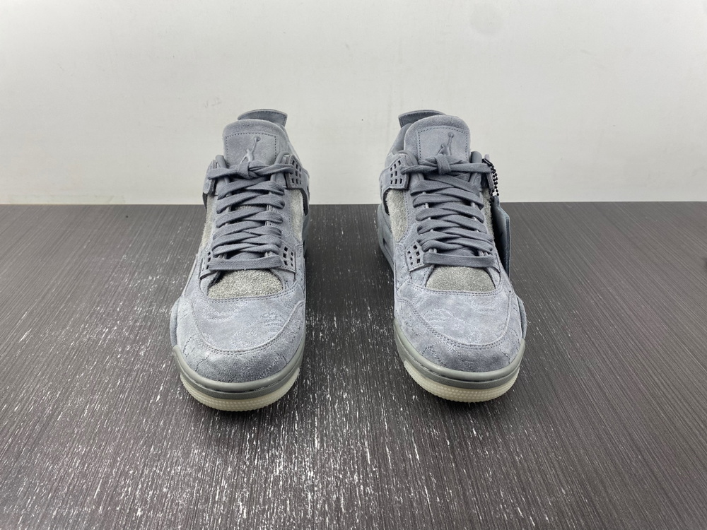 GX batch Jordan 4 Retro Kaws Biggest 16