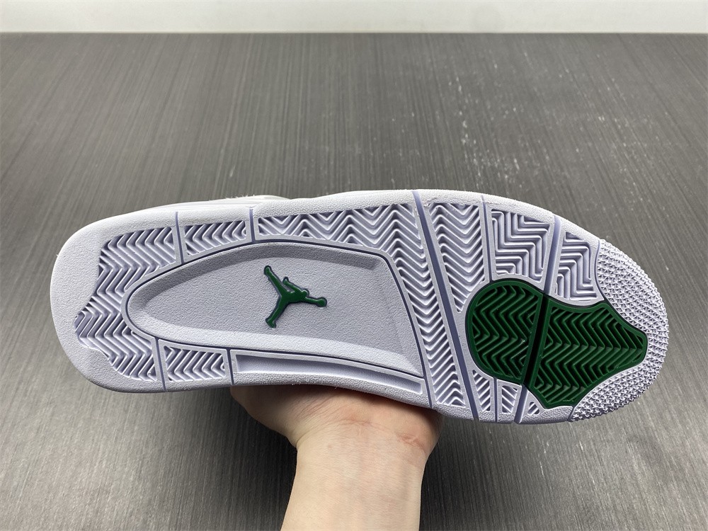 Jordan 4 Retro Metallic Green