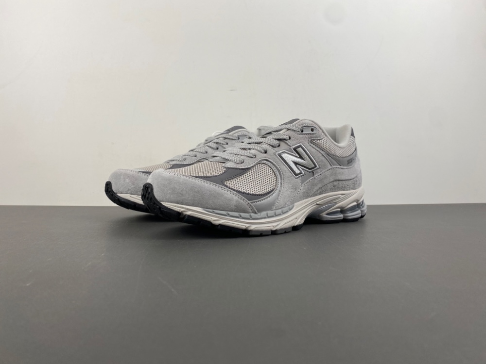 New Balance 2002R Grey