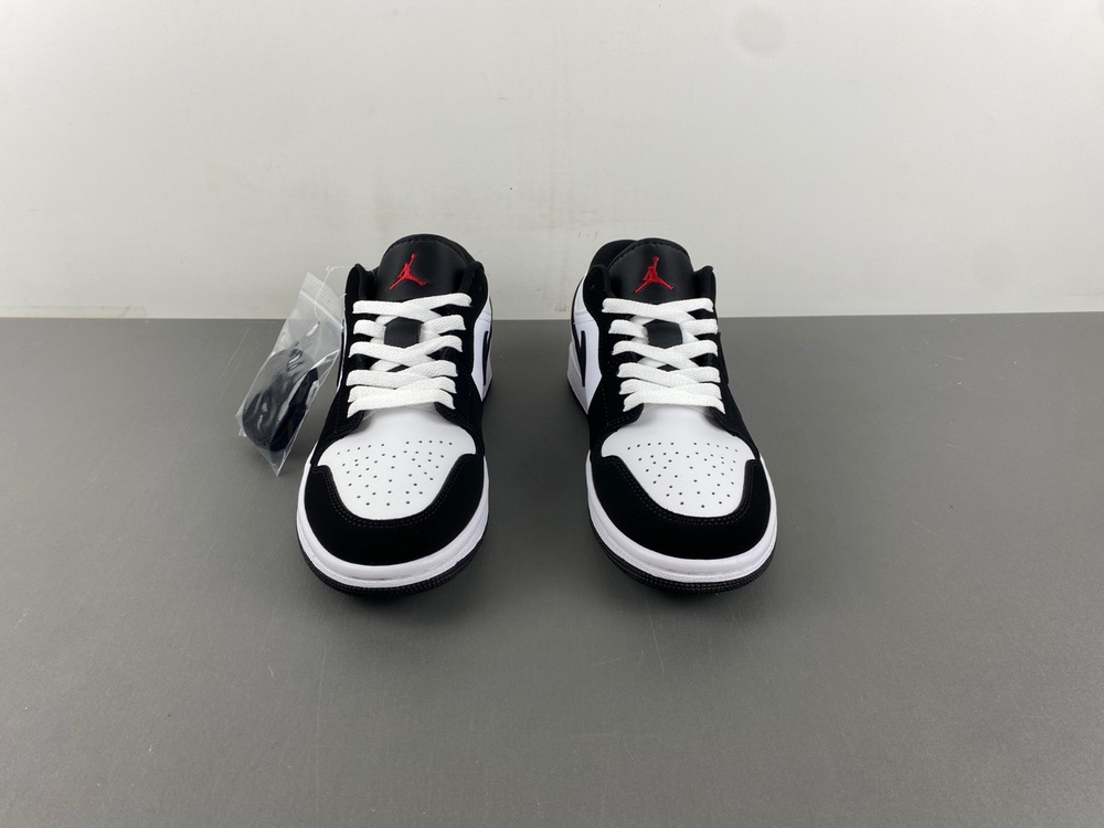 Air Jordan 1 Low Panda Toe