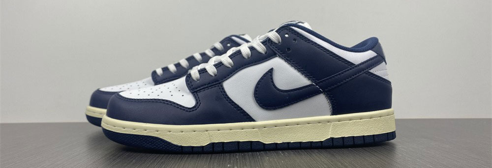 Nike Dunk Low Vintage Navy