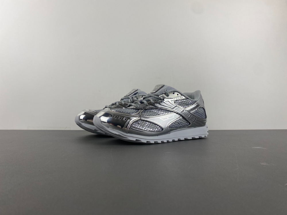 Bottega Veneta Orbit Silver