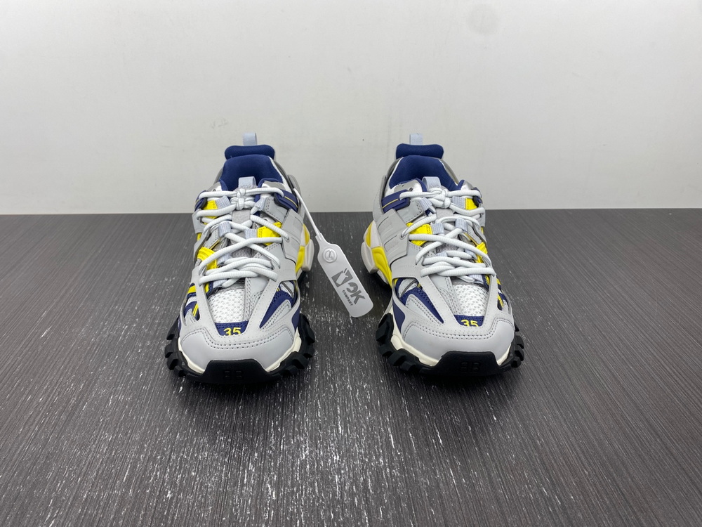Balenciaga Track 3.0 542436 W3AC4 9471