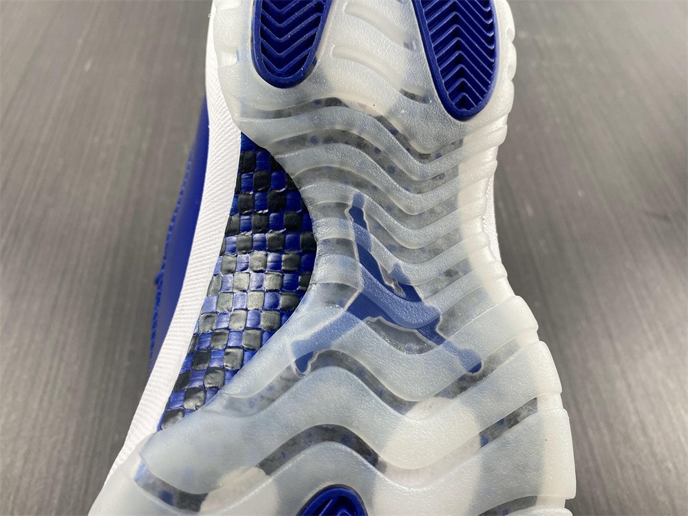 Air Jordan 11 Retro High Midnight Navy White