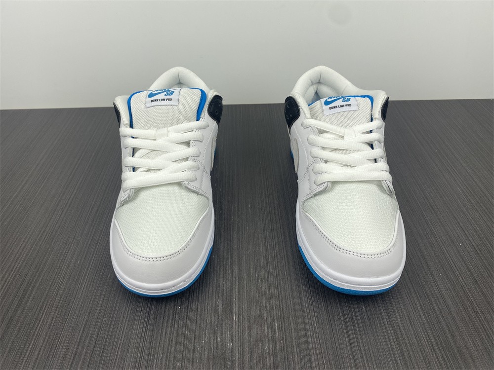 Nike SB Dunk Low Laser Blue