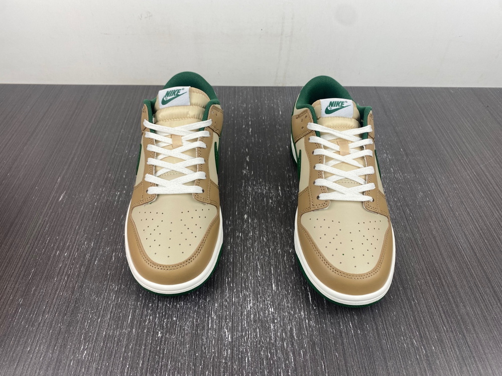 Nike Dunk Low Retro Rattan Gorge Green