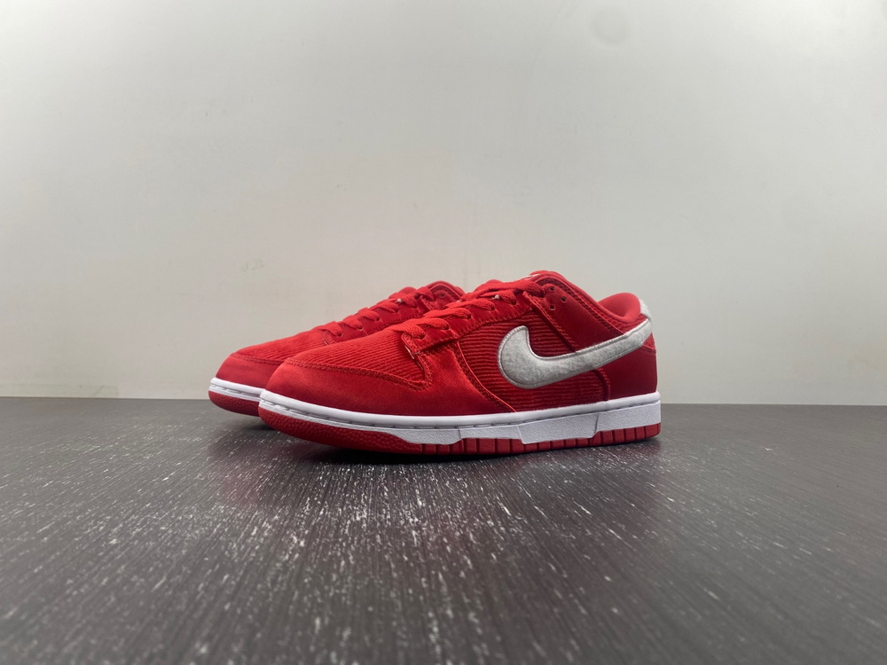 Nike Dunk Low Valentines Day (2024) (GS)