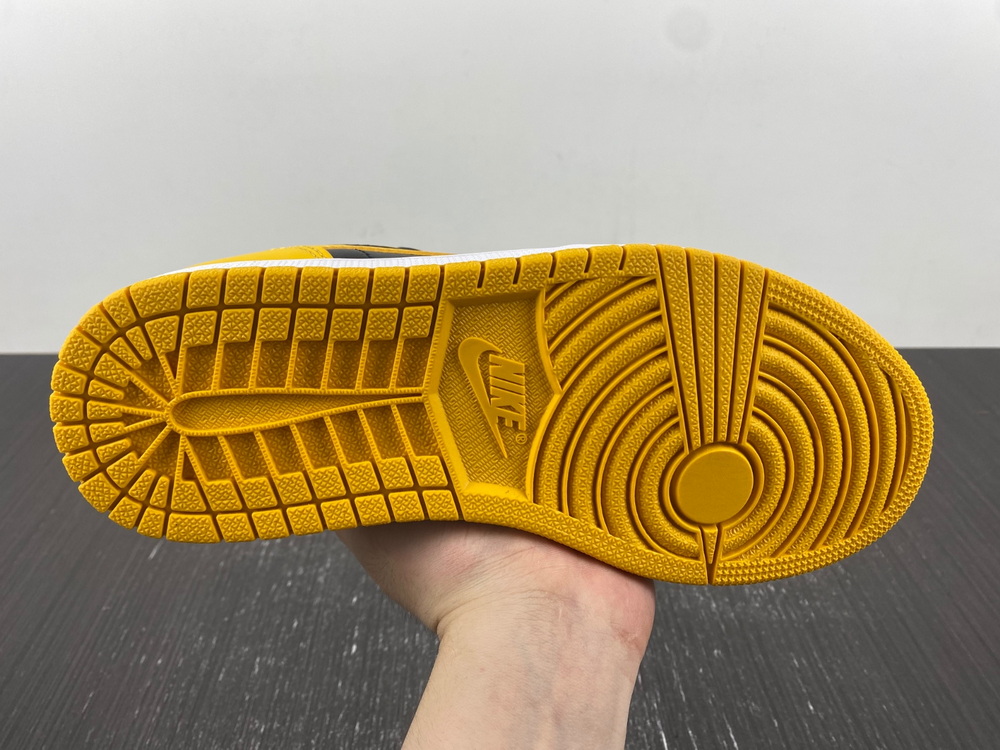 Air Jordan 1 Low Yellow Ochre