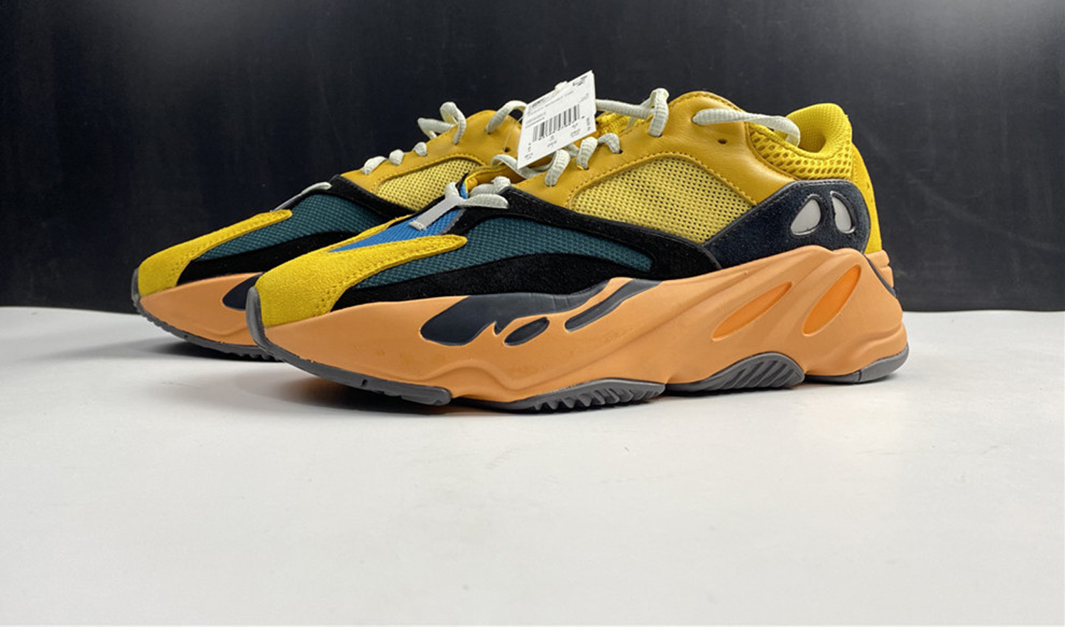 Yeezy Boost 700 Sun