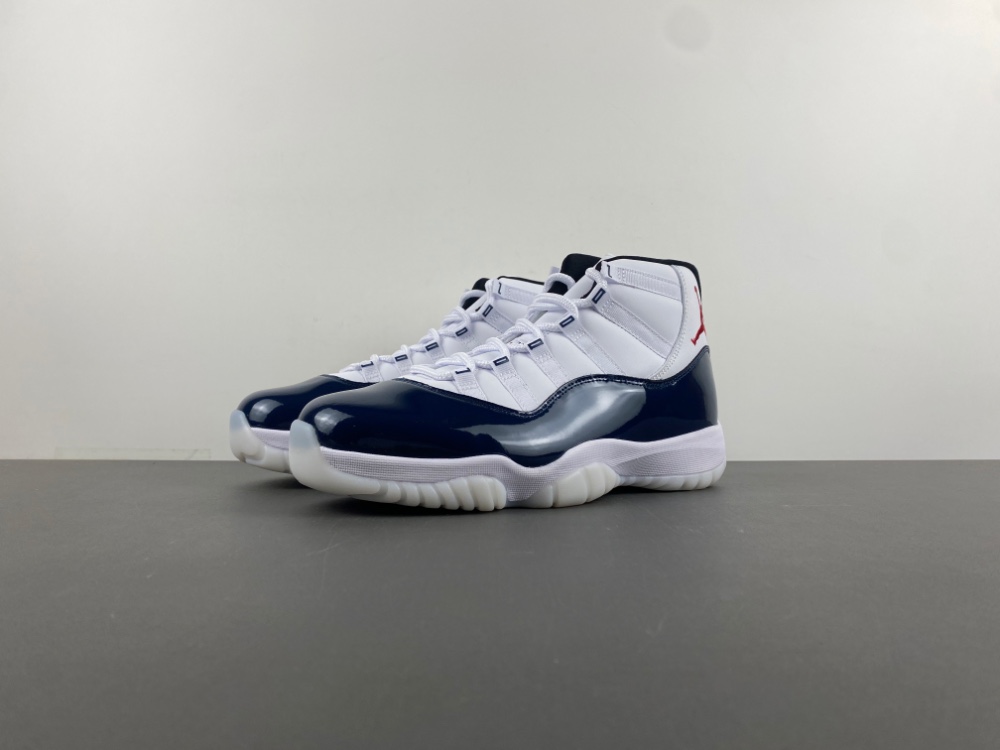 Air Jordan 11 Retro Rare Air size 14
