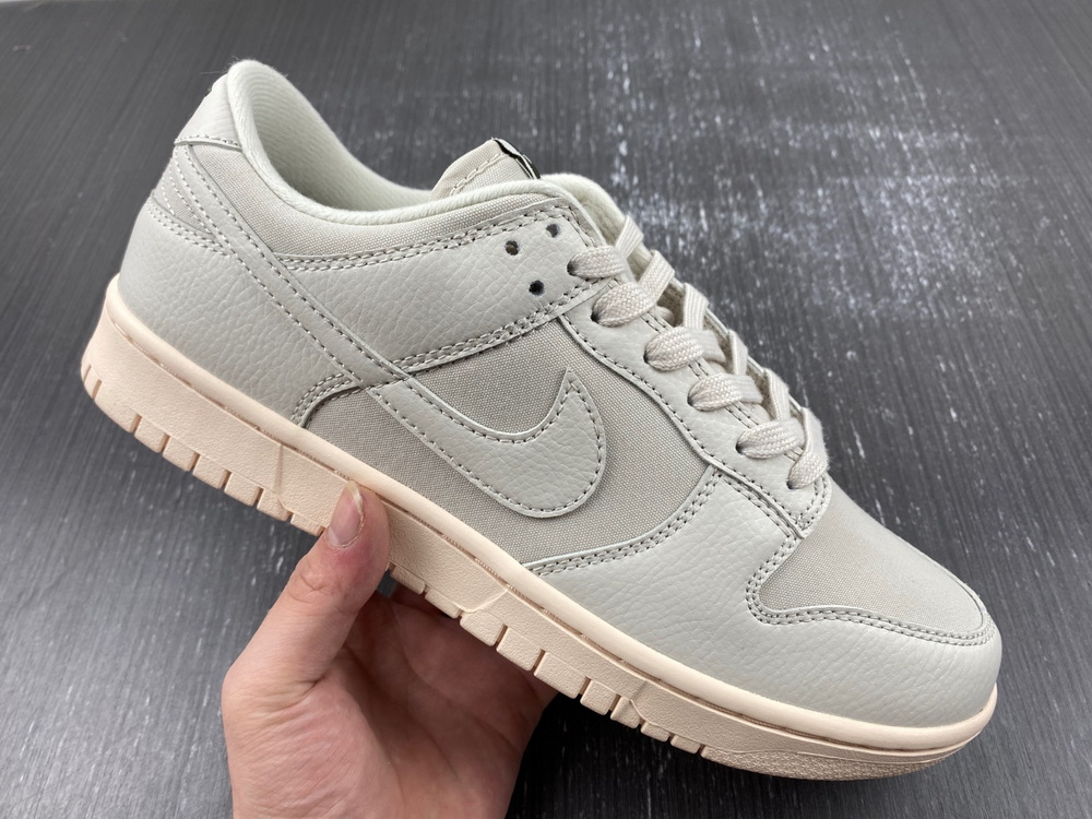 Nike Dunk Low Premium Light Orewood Brown