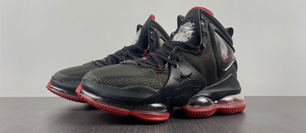 Nike LeBron 19 Bred