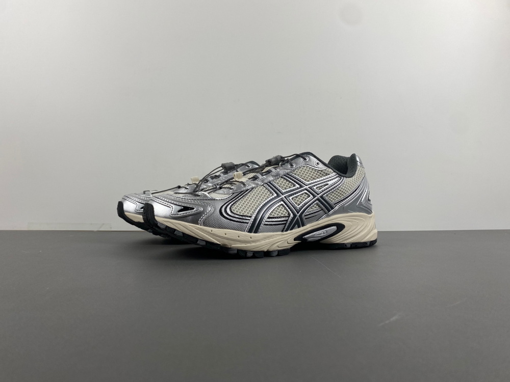 ASICS Gel-Kahana TR V4 Silver White