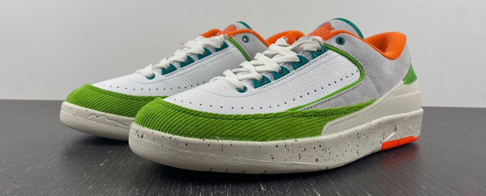 Jordan 2 Retro Low TITAN