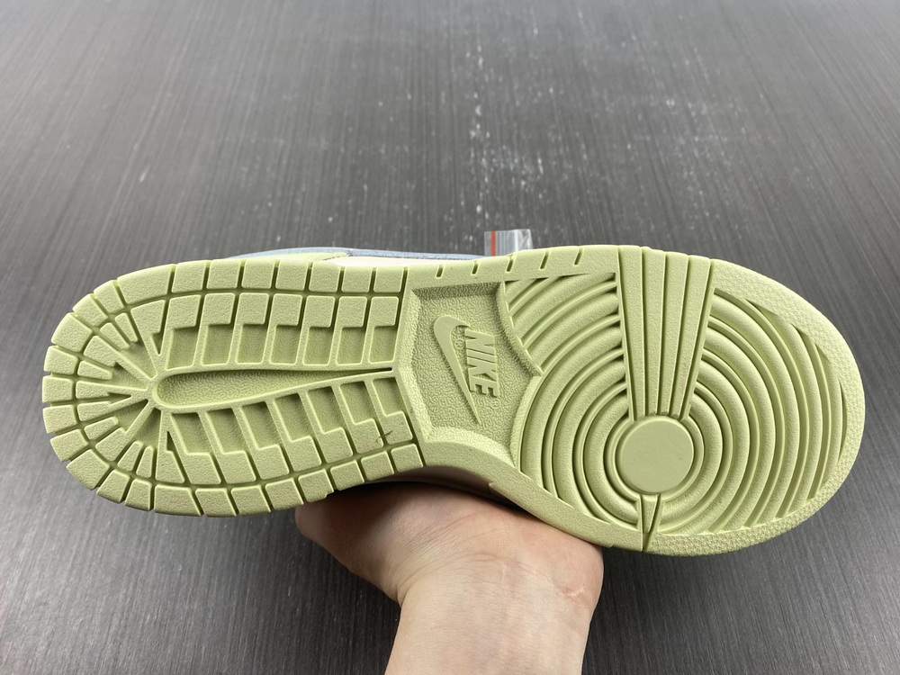 Nike Dunk Low Lime Ice (W)