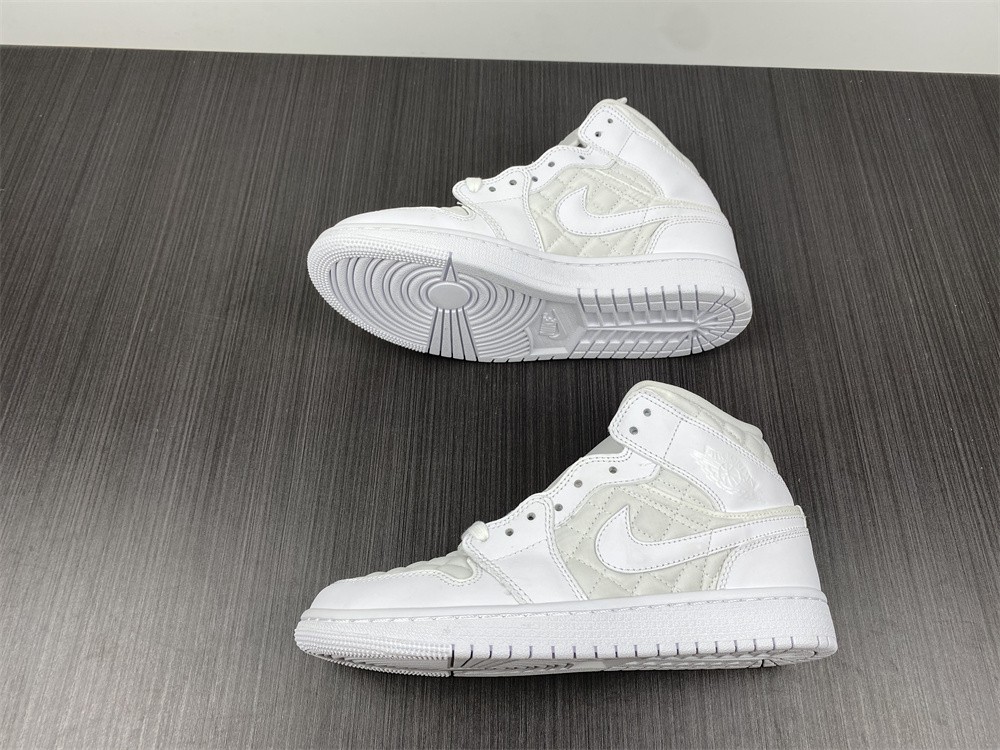 Jordan 1 Mid Quilted White