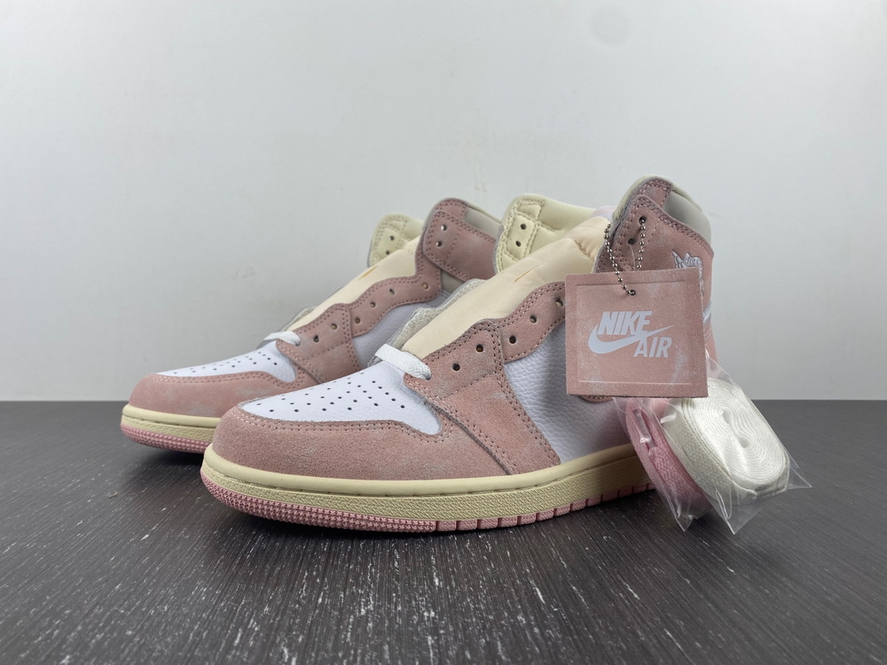 Air Jordan 1 Retro High OG Washed Pink