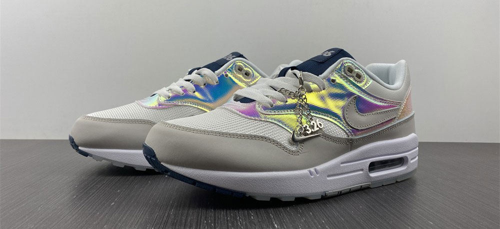 Nike Air Max 1 AMD La Ville Lumière