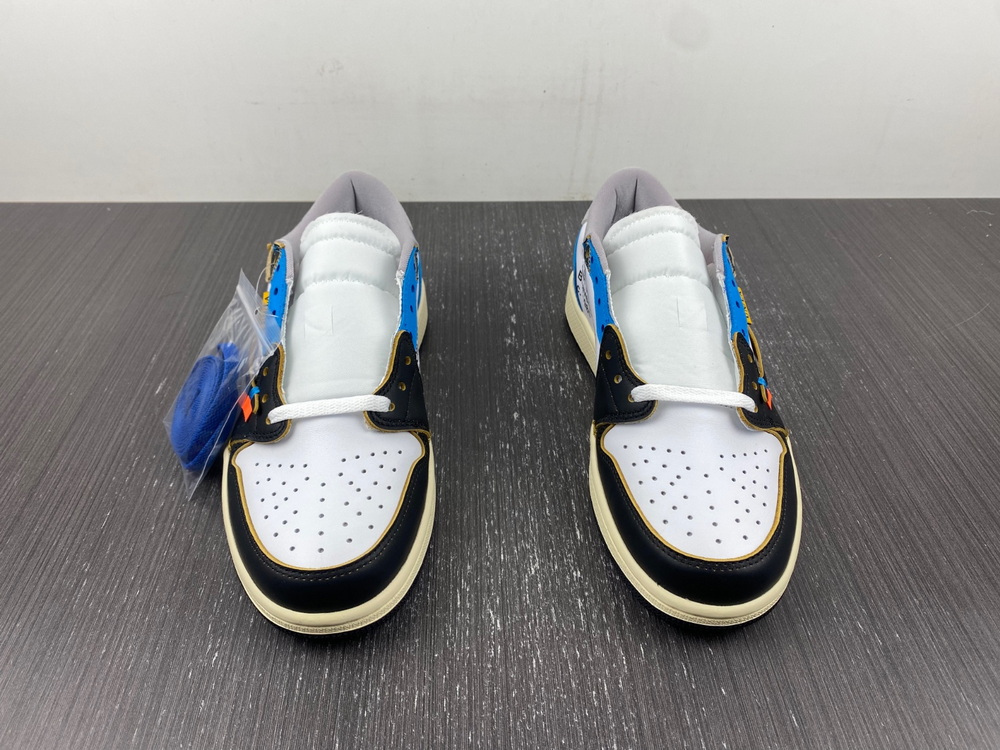 Jordan 1 Retro Low OG CZ0790-108
