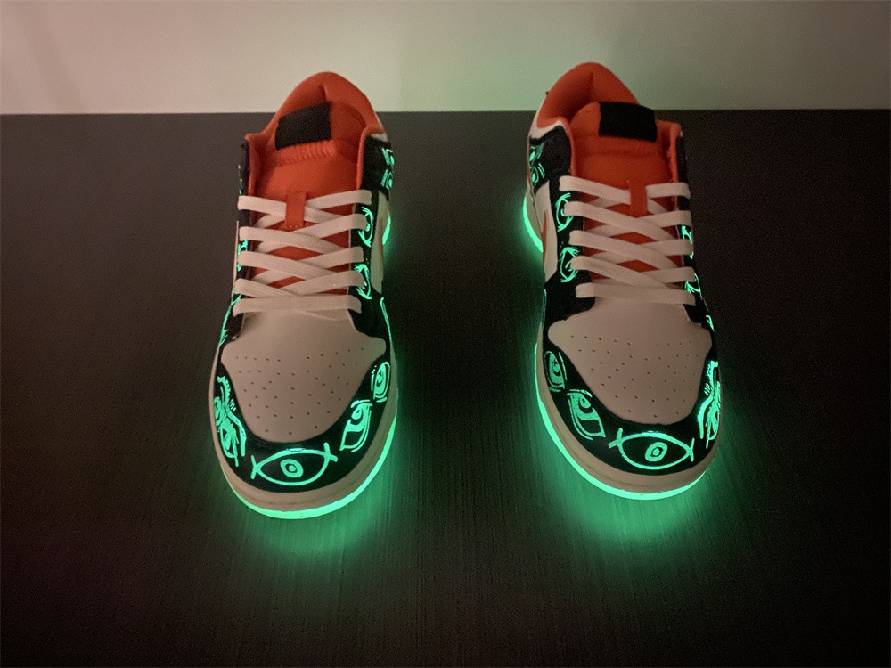 Nike Dunk Low PRM Halloween (2021)