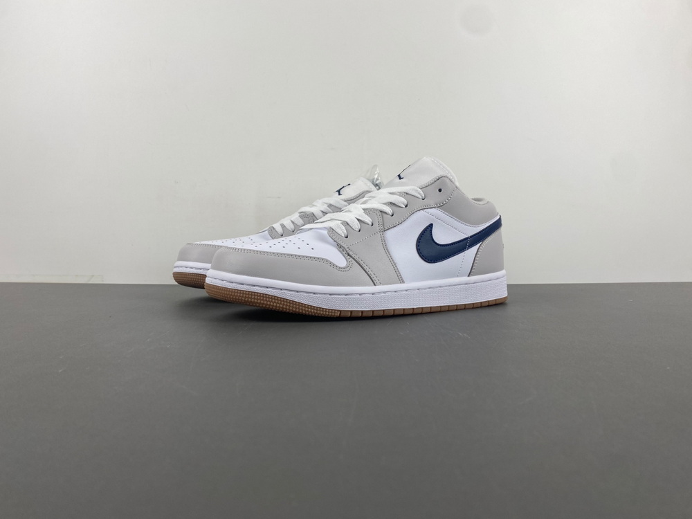 Jordan 1 Low Midnight Navy Neutral Grey