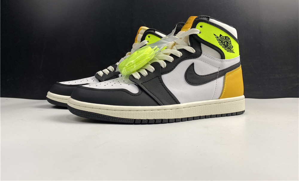 Air Jordan 1 Retro High White Black Volt University Gold