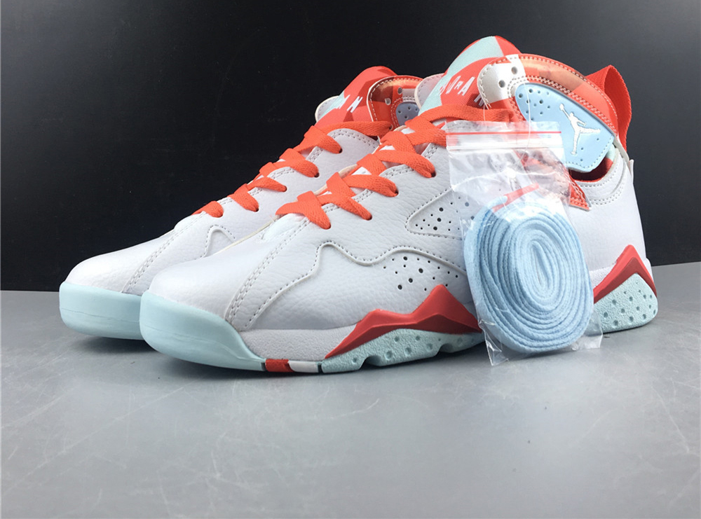 Air Jordan 7 Topaz Mist