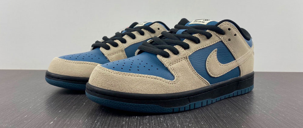 Nike SB Dunk Low Light Cream Thunderstorm