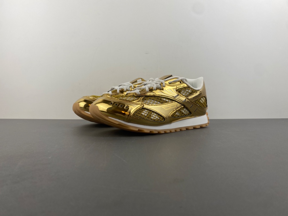 Bottega Veneta Orbit Gold