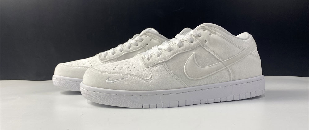 Nike Dunk Low Dover Street Market Triple White Velvet